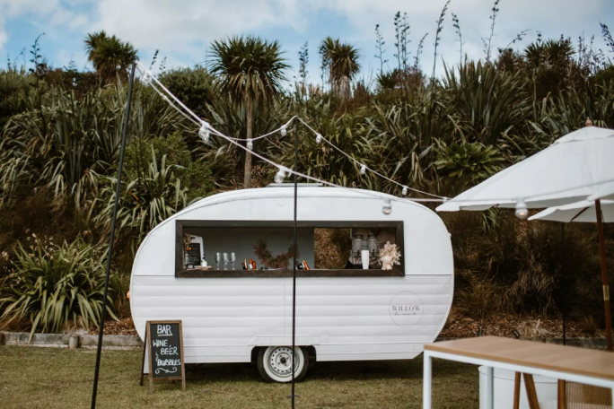 MUST GO! Mobile Caravan Bar. REDUCED PRICE for Sale Auckland 