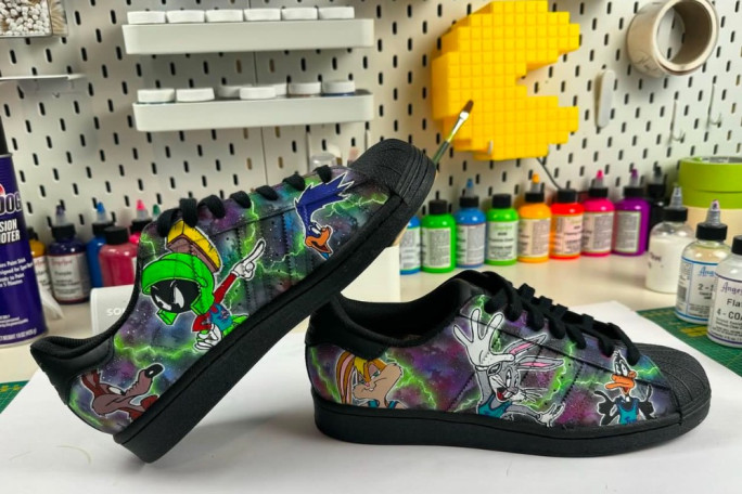 Custom Shoe Painting Business for Sale Maraetai