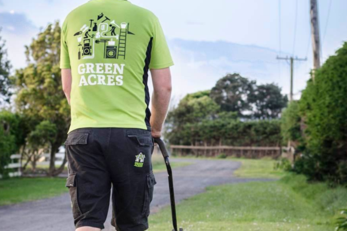 Lawn and Garden Services Franchise for Sale Kawerau 