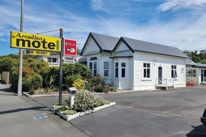 11 Unit FHGC Motel for Sale Dunedin