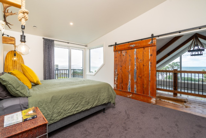 Bed and Breakfast Business for Sale Kaka Point Otago 