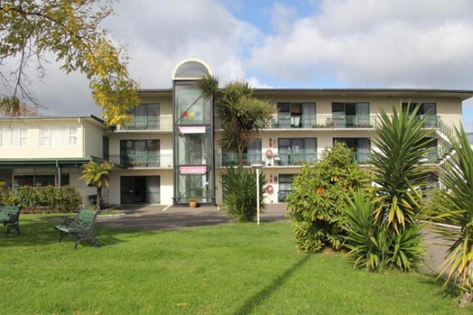 16 Unit Motel for Sale Rotorua 