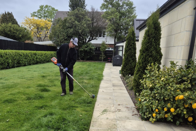 Lawn and Garden Services Franchise for Sale Christchurch 